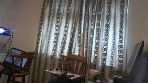 Snapshot of hermeneutika chatting on January 21, 10:41 am mature online show from January 21, 10:41 am