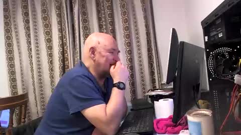 Snapshot of hermeneutika chatting on February 28, 10:17 pm mature online show from February 28, 10:17 pm