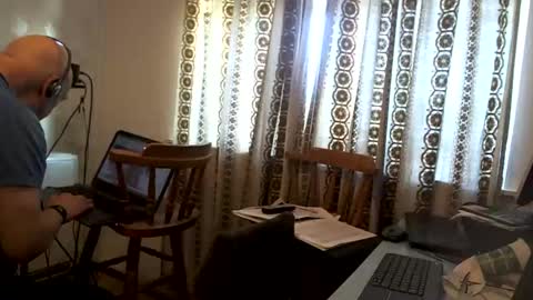 Snapshot of hermeneutika chatting on March 6, 8:08 am mature online show from March 6, 8:08 am