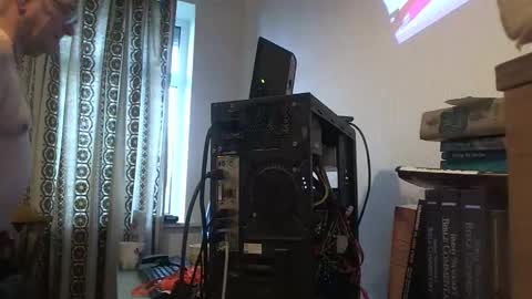 Snapshot of hermeneutika chatting on October 28, 10:08 am mature online show from October 28, 10:08 am