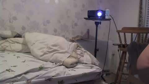 Snapshot of hermeneutika chatting on November 3, 8:04 am mature online show from November 3, 8:04 am