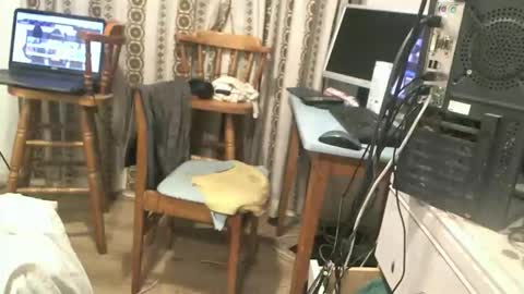 Snapshot of hermeneutika chatting on November 28, 12:57 am mature online show from November 28, 12:57 am