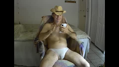 hewes1 online show from February 8, 8:42 am