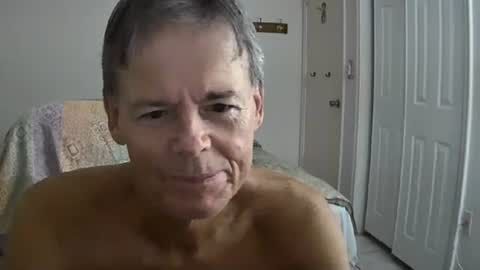 hewes1 online show from September 29, 9:36 am