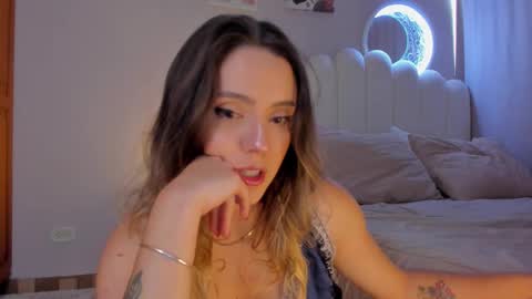 Snapshot of heymartina chatting on November 24, 2:17 pm Martina Ricci Show schedule Monday to Friday 8am colombia time I work some weekends online show from November 24, 2:17 pm