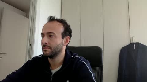 hhombre online show from October 6, 7:17 am