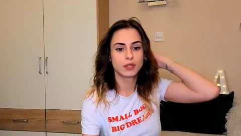 Ana online show from October 24, 5:53 pm