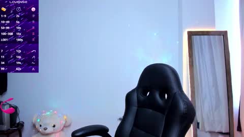 Diana online show from November 28, 7:05 pm