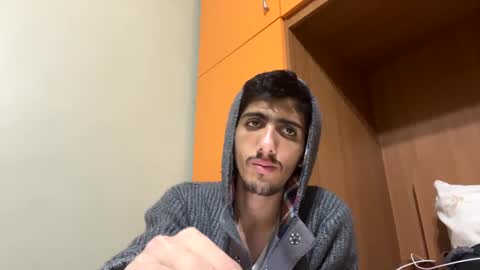 Snapshot of hihi9697 chatting on January 15, 11:19 pm hihi9697 online show from January 15, 11:19 pm