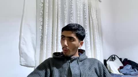 Snapshot of hihi9697 chatting on February 23, 11:36 pm hihi9697 online show from February 23, 11:36 pm