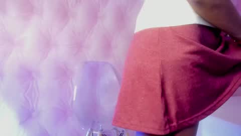 Snapshot of hillary_banks__ chatting on March 9, 4:27 am Hillary online show from March 9, 4:27 am