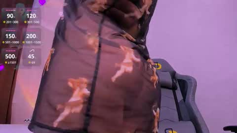 Sexy Hina online show from October 18, 8:15 am