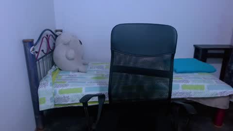      0600AM-1100AM - online show from October 11, 4:12 am