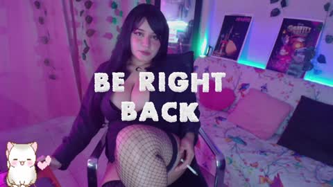 Snapshot of hinata_te3n chatting on January 18, 10:28 am violet moon online show from January 18, 10:28 am