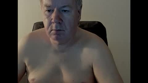 Holger online show from October 2, 2:02 pm