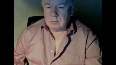 Holger online show from November 8, 3:45 pm