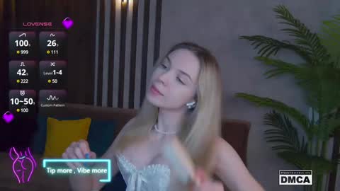 My social media links subscribe to support me  online show from February 15, 8:11 pm