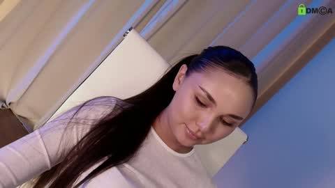 Snapshot of hollyextra chatting on February 8, 8:53 pm hollyextra online show from February 8, 8:53 pm