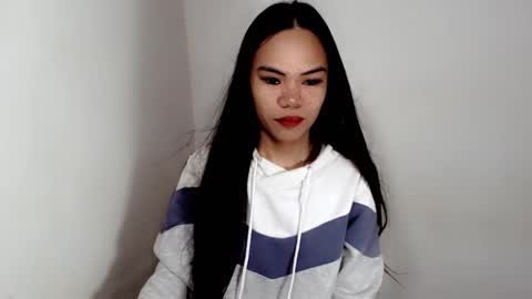 hollyhalo online show from October 12, 11:31 am