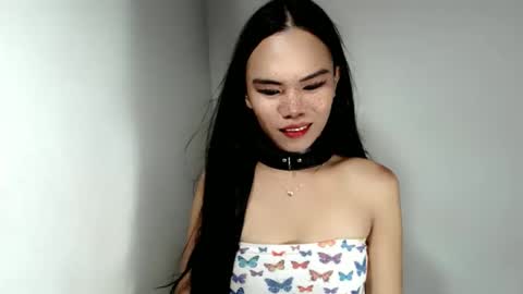 hollyhalo online show from November 19, 10:32 pm