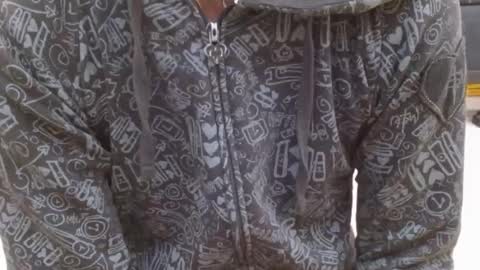 Snapshot of hollyhawkes chatting on January 21, 6:22 am Holly Hawkes online show from January 21, 6:22 am