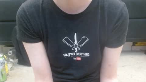 Snapshot of hollyhawkes chatting on February 26, 2:37 am Holly Hawkes online show from February 26, 2:37 am