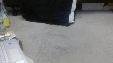 Snapshot of hollyhawkes chatting on February 26, 5:42 am Holly Hawkes online show from February 26, 5:42 am