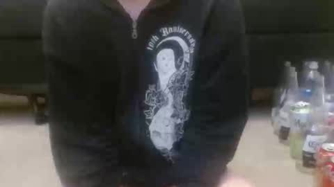 Snapshot of hollyhawkes chatting on October 7, 12:19 am Holly Hawkes online show from October 7, 12:19 am