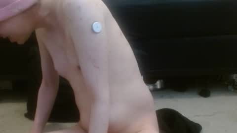 Snapshot of hollyhawkes chatting on November 30, 8:57 pm Holly Hawkes online show from November 30, 8:57 pm