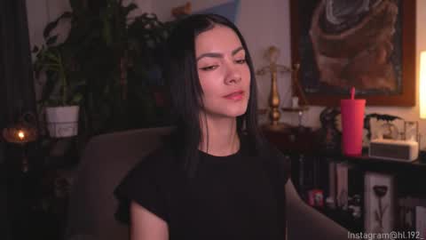 Holly Linder online show from September 14, 3:27 am