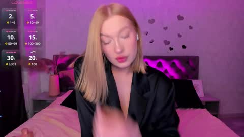 Emma online show from October 6, 12:41 am