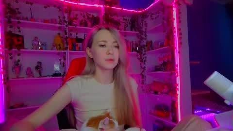 Snapshot of holy_rumi chatting on September 26, 10:30 am Rumi online show from September 26, 10:30 am