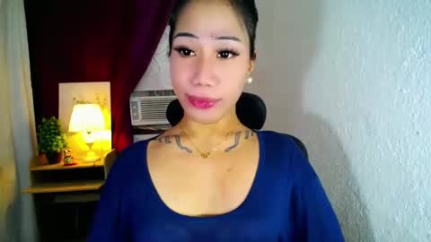 Snapshot of holy_samyx chatting on September 29, 12:38 am holy_samyx online show from September 29, 12:38 am