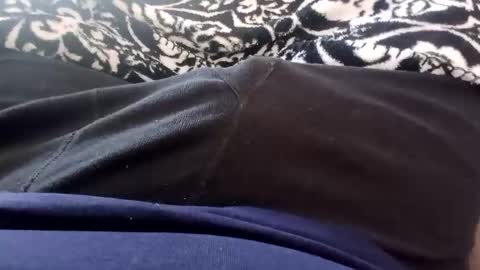 holycannoli123 online show from November 17, 2:34 pm