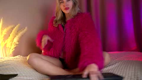 Vicky my another account here - desperate clit online show from September 20, 7:04 pm