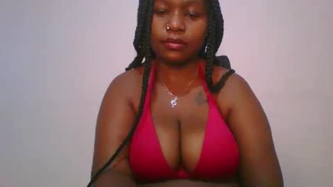 Snapshot of honey_beb chatting on October 20, 4:46 am honey_beb online show from October 20, 4:46 am