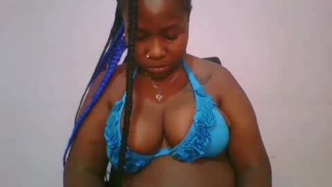 Snapshot of honey_beb chatting on November 2, 6:38 am honey_beb online show from November 2, 6:38 am