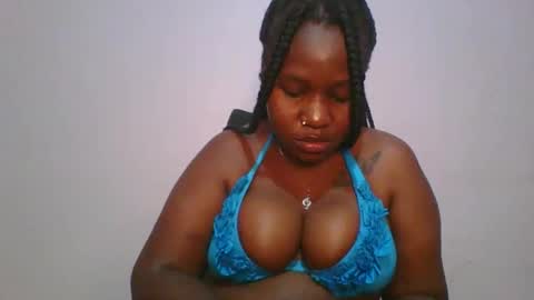 Snapshot of honey_beb chatting on November 14, 5:00 pm honey_beb online show from November 14, 5:00 pm