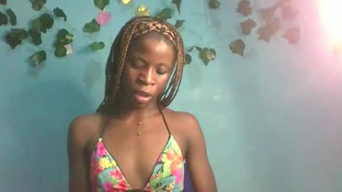 Queen online show from November 8, 12:44 am