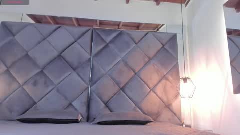 Im Isbel online show from November 27, 6:21 pm