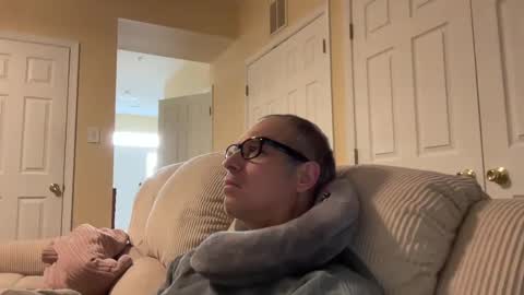 honey_man14 online show from December 23, 3:01 pm