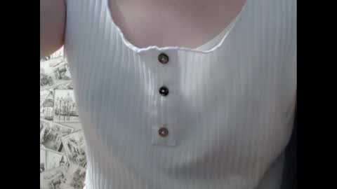 Lina online show from March 10, 3:20 pm