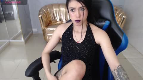Snapshot of honey_torres_sub chatting on November 6, 1:56 pm HONEY online show from November 6, 1:56 pm