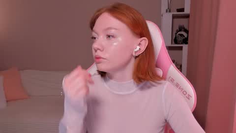 honeyautumn online show from February 21, 12:38 am