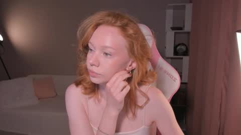 honeyautumn online show from September 9, 11:48 pm