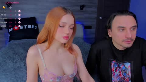 Lily and Michael online show from December 22, 2:17 am