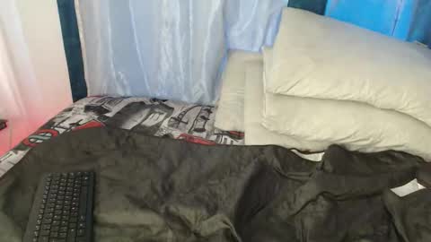 honeywhisper69 online show from October 3, 7:44 pm