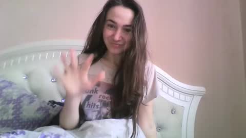 Snapshot of hootloove69 chatting on January 18, 8:10 am hootloove69 online show from January 18, 8:10 am