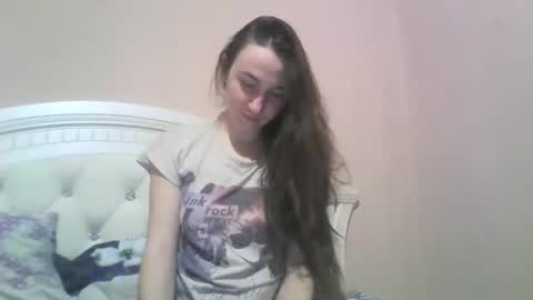 Snapshot of hootloove69 chatting on January 28, 5:24 pm hootloove69 online show from January 28, 5:24 pm