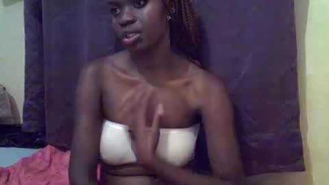 Snapshot of hope_terry chatting on March 8, 4:17 pm hope_terry online show from March 8, 4:17 pm